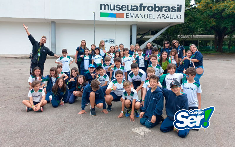 Passeio pedagógico dos alunos do 4º ano ao Museu do Afro, Parque do Ibirapuera e Museu do Futebol.  